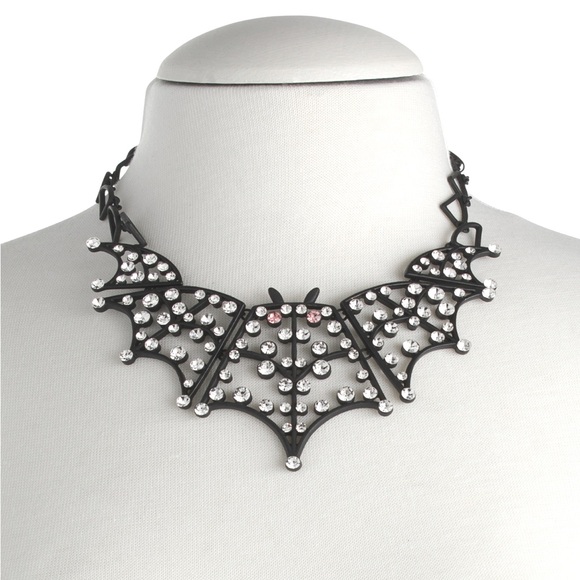 Betsey Johnson Black and Silver Bat Necklace - Picture 1 of 4